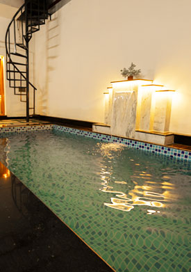 MJ Luxury Stay Swimming Pool